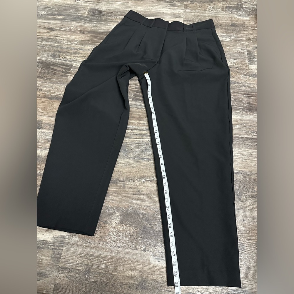 DKNY Women’s Black High-Rise Straight-Leg Pleated Pants Size 14 - Picture 3 of 7